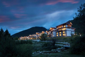 Hilton Linzhi Resort